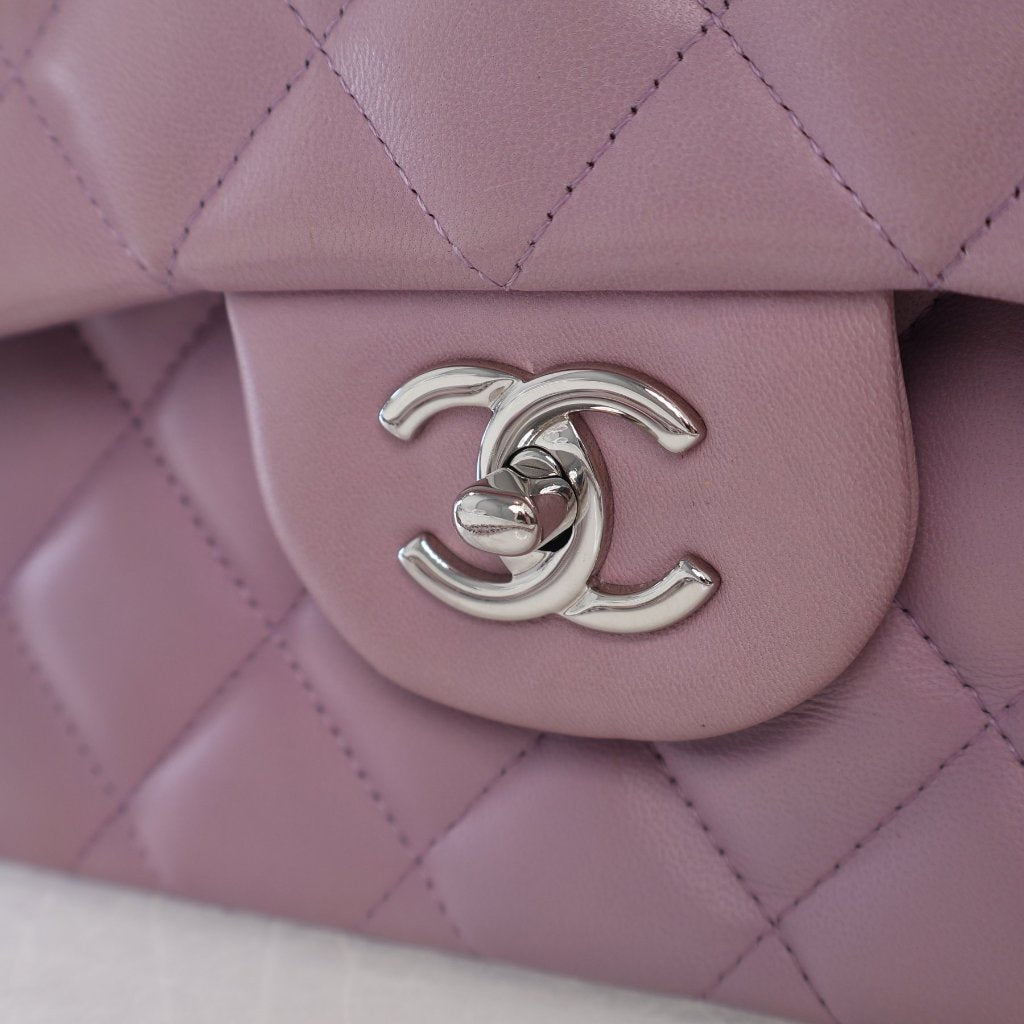 Chanel Jumbo Lilac Classic Double Flap