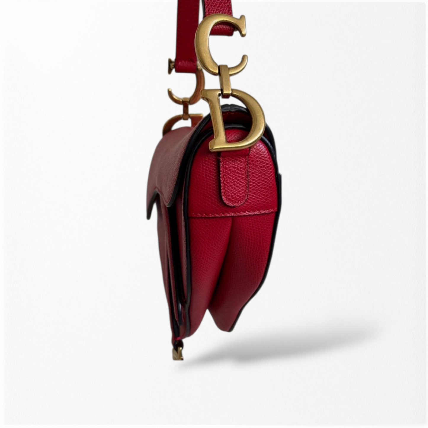 Dior Saddle Rouge